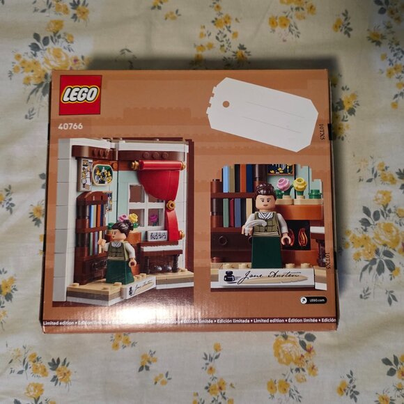NIB Lego 40766 Tribute To Jane Austen's Books - Picture 2 of 2